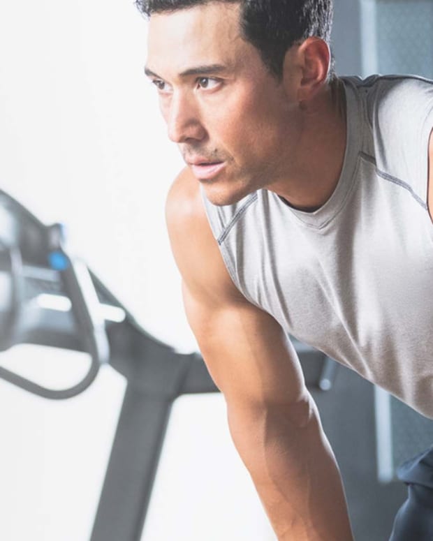 Horizon 7.0 AT Treadmill_Hero